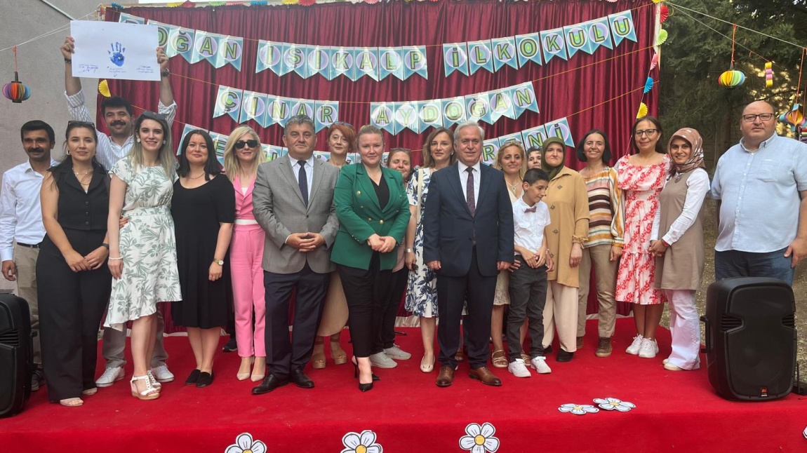 OKULUMUZ 4. SINIF ÖĞRENCİSİ ÇINAR AYDOĞAN'IN MEZUNİYET TÖRENİ